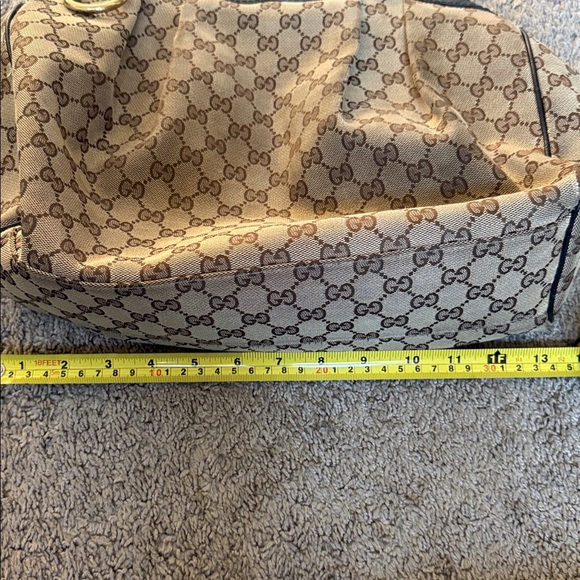 Gucci GG Canvas Sukey Purse - Picture 12 of 15